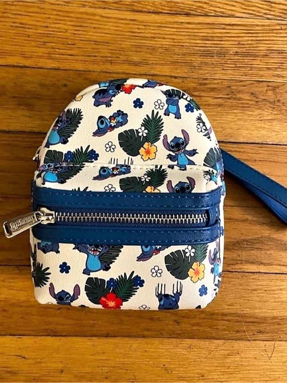 Disney Loungefly Stitch Tropical Backpack Wristlet Blue & White NWT